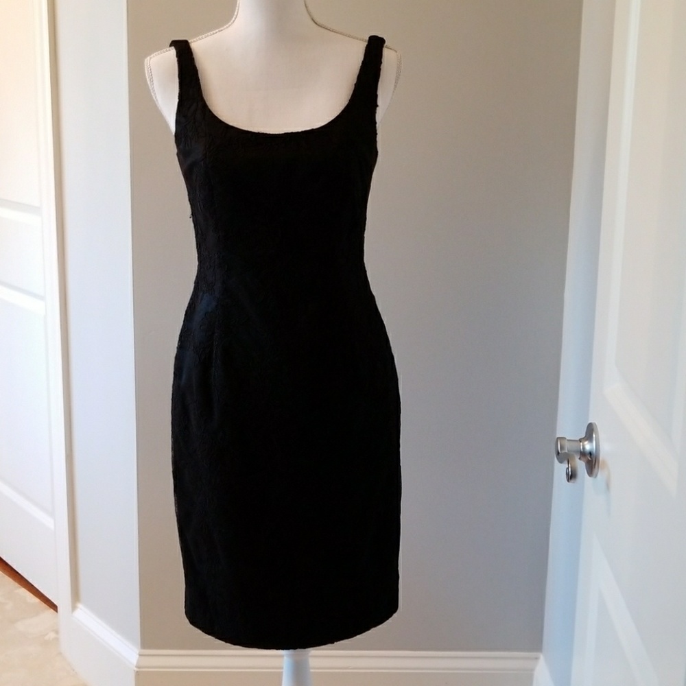 Carmen Marc Valvo Collection Dress